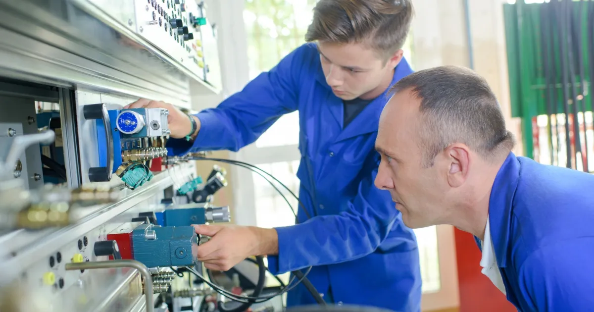 Le cours « Tuteur en entreprise » offert gratuitement !