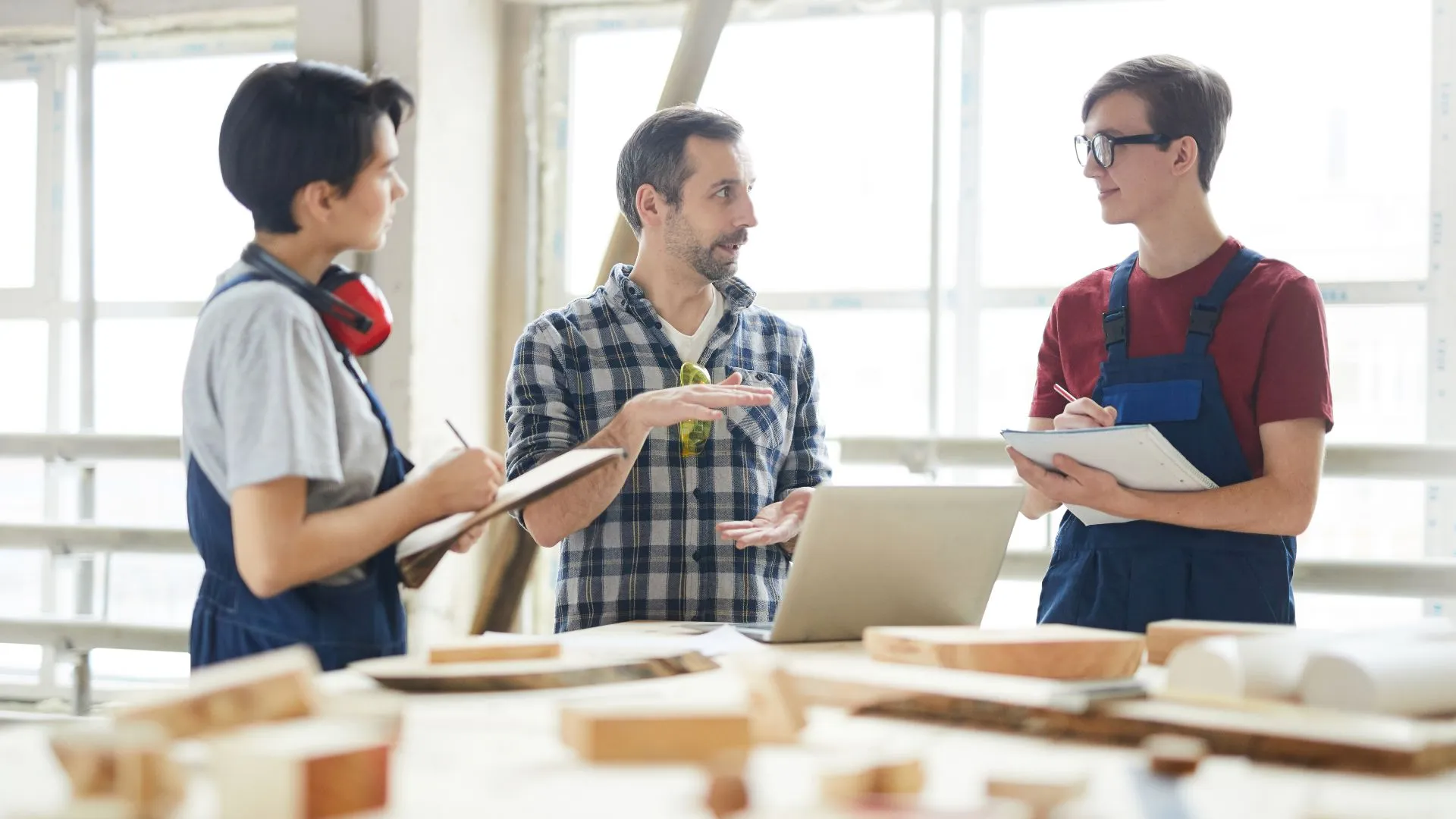 Einschreibung bis zum 2. Mai noch möglich. Nehmen Sie am 17. Mai 2023 an der ersten Ausgabe von "dayCare Hands-on Handwerksberufe" teil!
