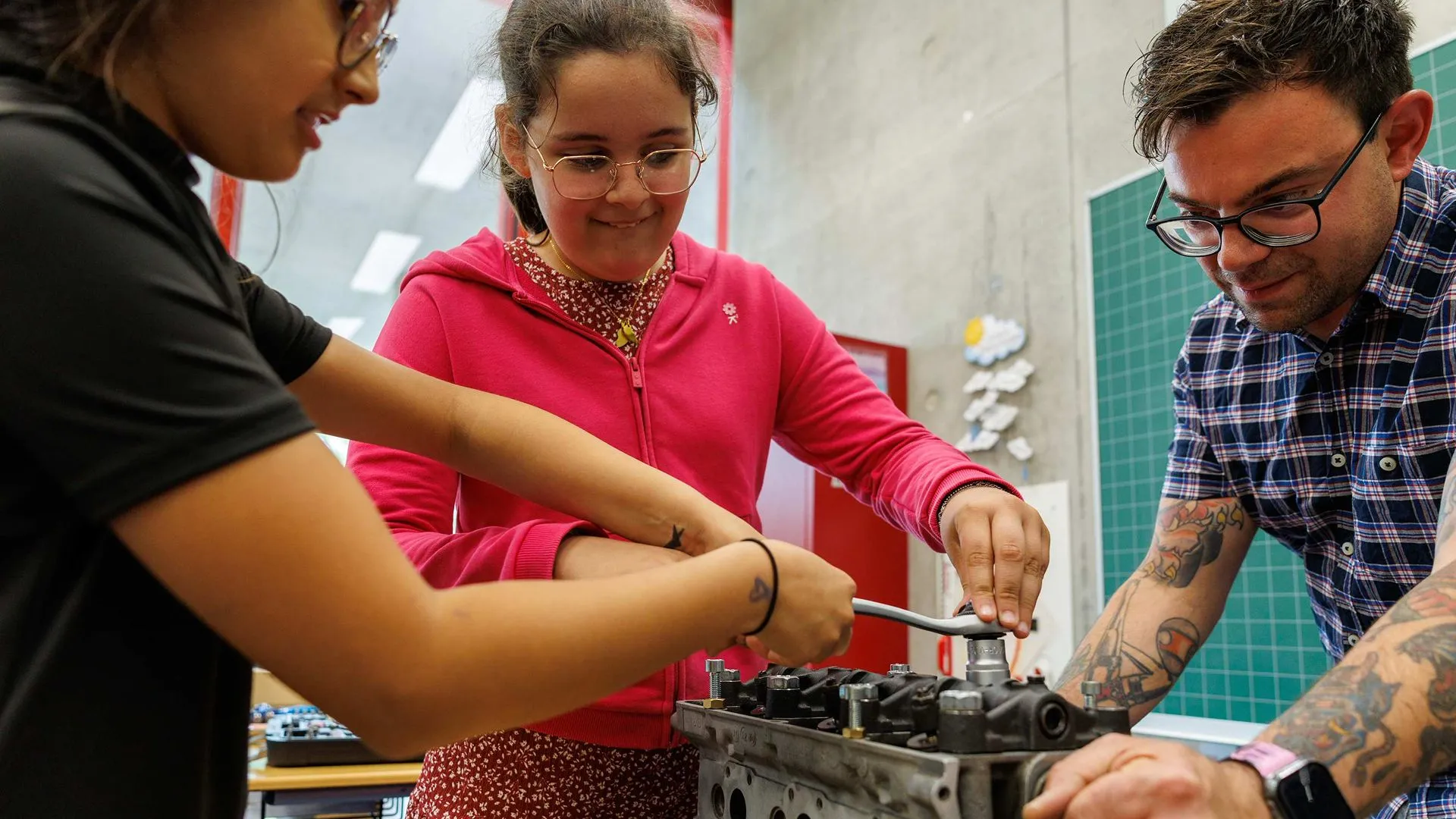 Participez au projet « Hallo Handwierk » !